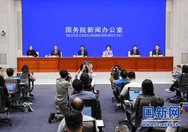 国新办举行推动民营经济高质量发展新闻发布会 图文实录